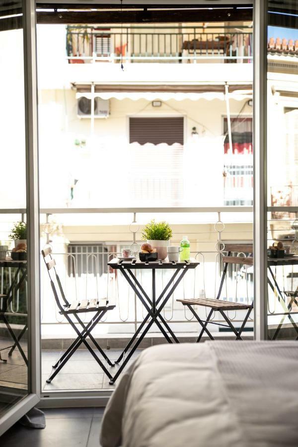 Ports Crossroad D Apartment Piraeus Exterior photo
